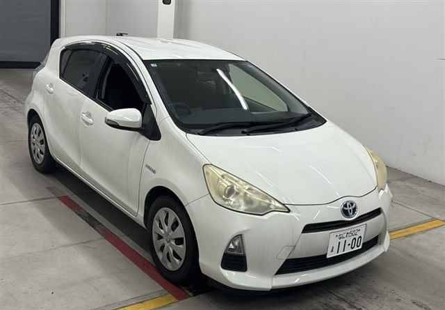 2013 Toyota Aqua