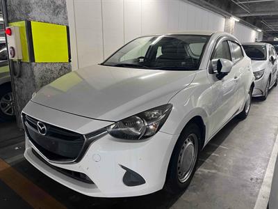2015 Mazda Demio - Thumbnail