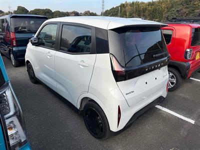 2023 Nissan Sakura - Thumbnail