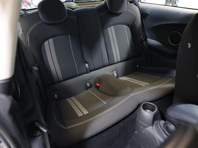 2014 Mini Cooper - Thumbnail