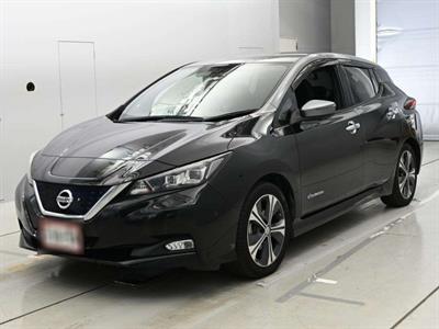 2017 Nissan Leaf - Thumbnail