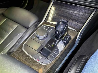 2019 BMW 320i - Thumbnail