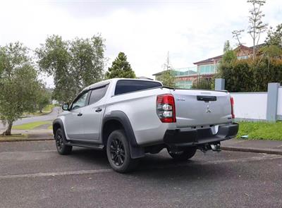2023 Mitsubishi Triton - Thumbnail