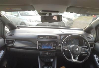 2019 Nissan Leaf - Thumbnail