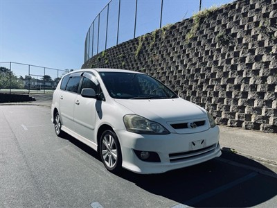 2006 Toyota IPSUM - Thumbnail