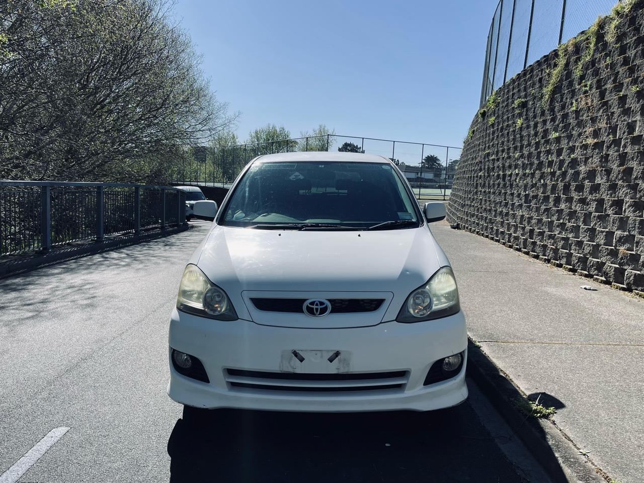 2006 Toyota IPSUM
