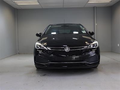 2018 Holden Astra - Thumbnail