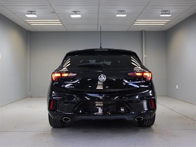 2018 Holden Astra - Thumbnail