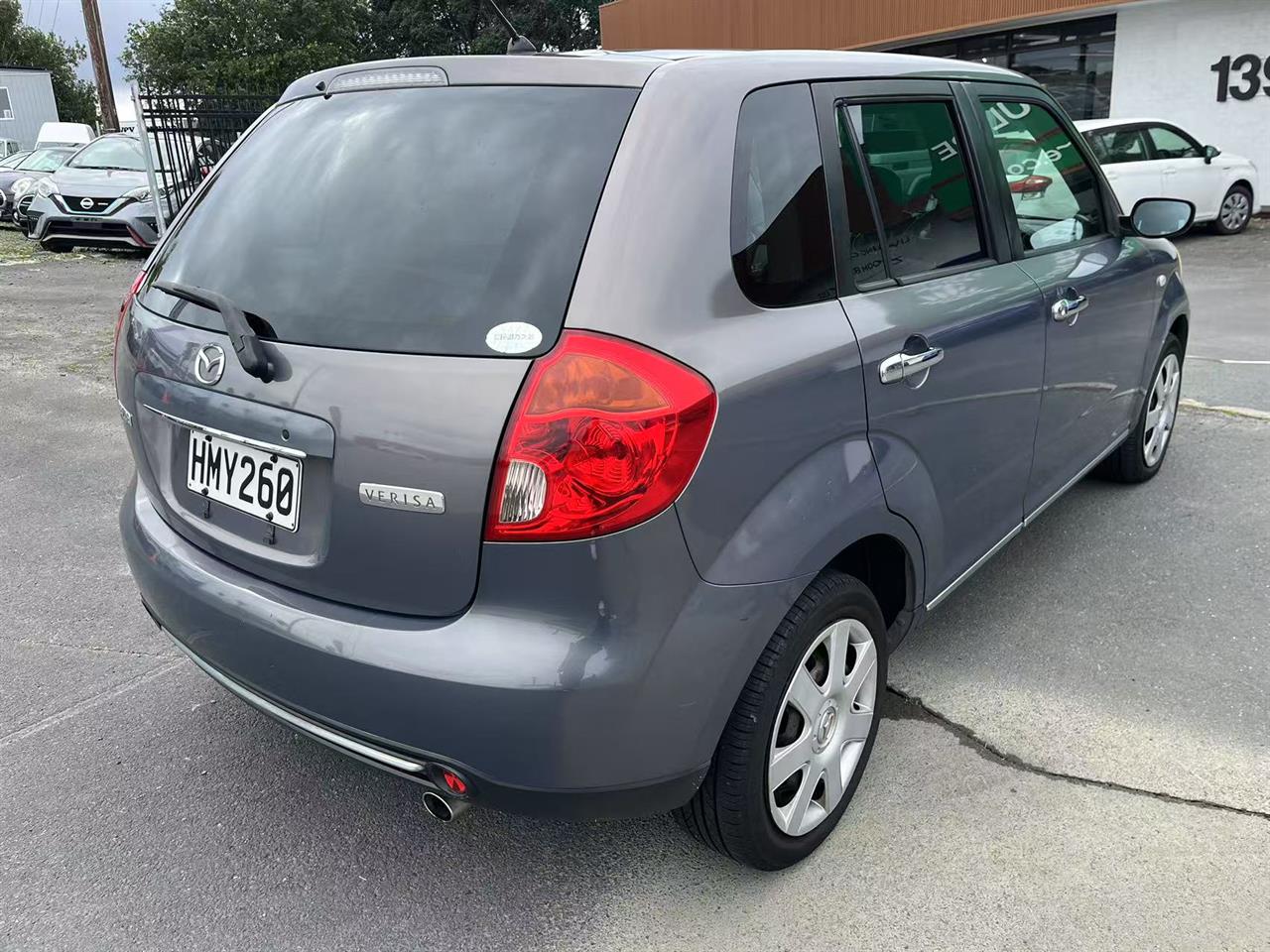 2009 Mazda Verisa