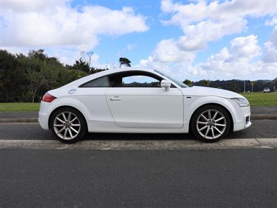 2011 Audi TT - Thumbnail