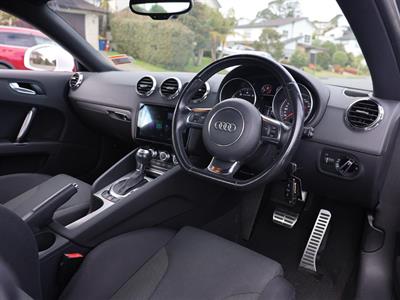 2011 Audi TT - Thumbnail