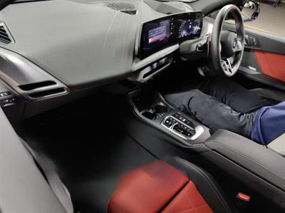 2025 BMW M135i - Thumbnail