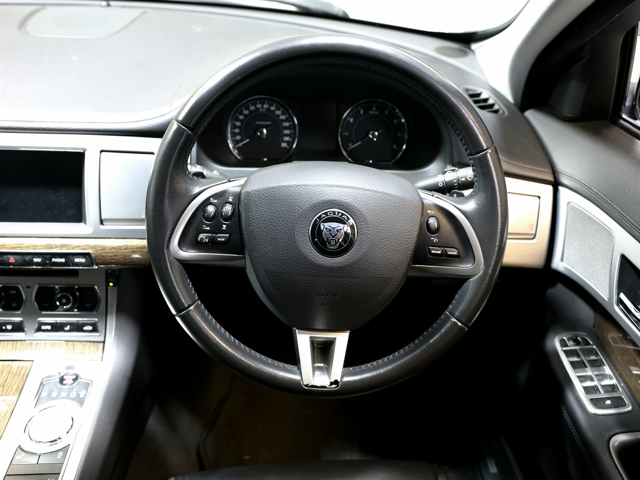 2015 Jaguar XF
