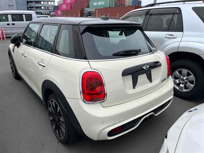 2018 Mini Cooper - Thumbnail