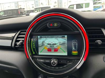 2018 Mini Cooper - Thumbnail