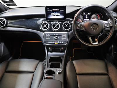 2017 Mercedes-Benz GLA 220 d - Thumbnail