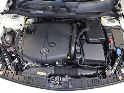 2017 Mercedes-Benz GLA 220 d - Thumbnail