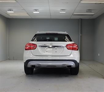 2017 Mercedes-Benz GLA 220 d - Thumbnail