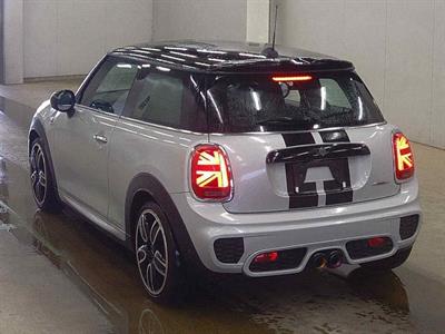 2018 Mini Cooper - Thumbnail