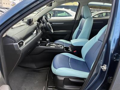 2017 Mazda CX-5 - Thumbnail