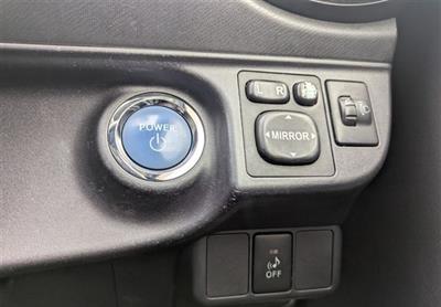 2012 Toyota Aqua - Thumbnail
