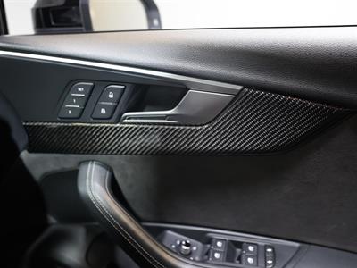 2019 Audi RS4 - Thumbnail