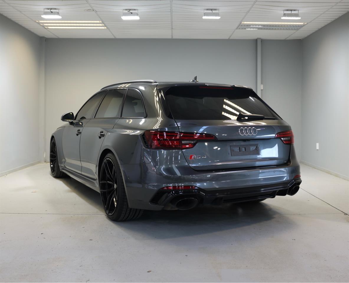 2019 Audi RS4