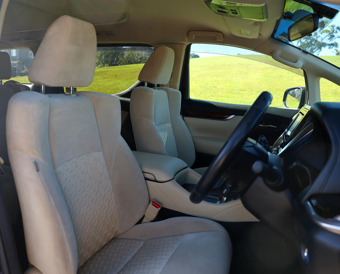 2016 Toyota Vellfire