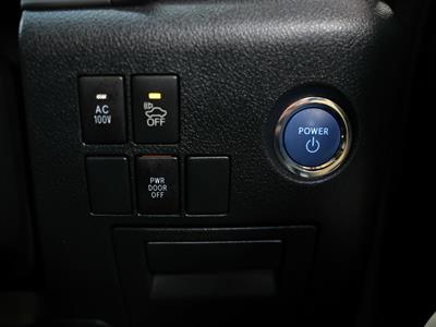 2016 Toyota Vellfire - Thumbnail