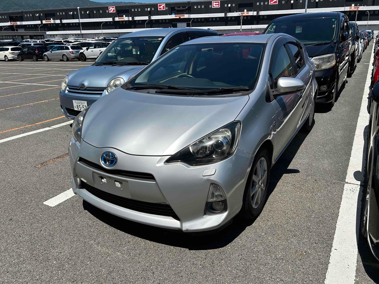 2013 Toyota Aqua