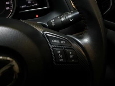 2013 Mazda Axela - Thumbnail