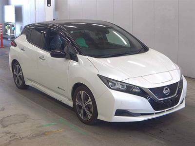 2018 Nissan Leaf - Thumbnail