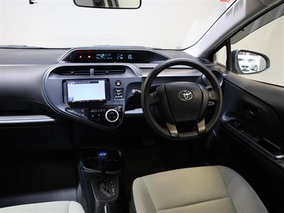 2018 Toyota Aqua - Thumbnail