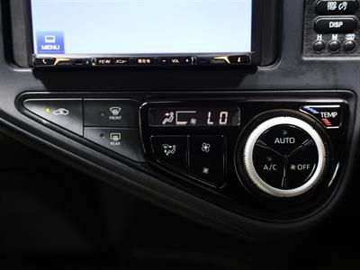 2018 Toyota Aqua - Thumbnail