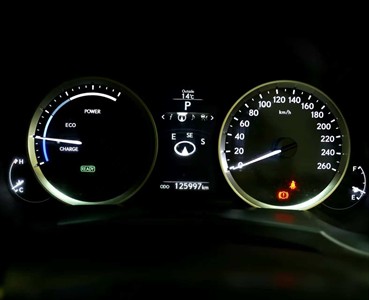 2015 Lexus IS 300H - Thumbnail