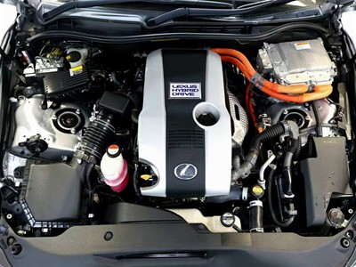 2015 Lexus IS 300H - Thumbnail