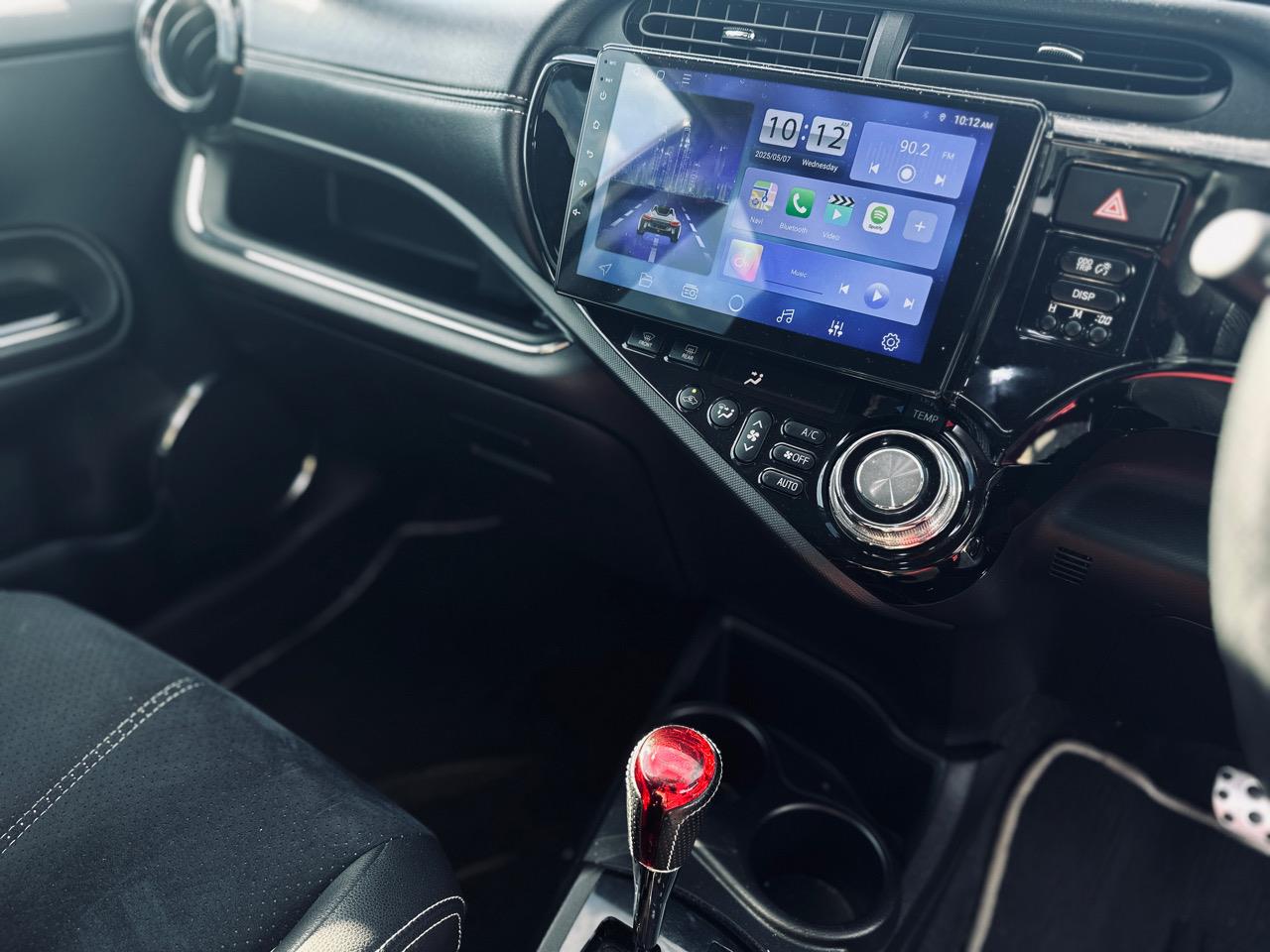 2015 Toyota Aqua