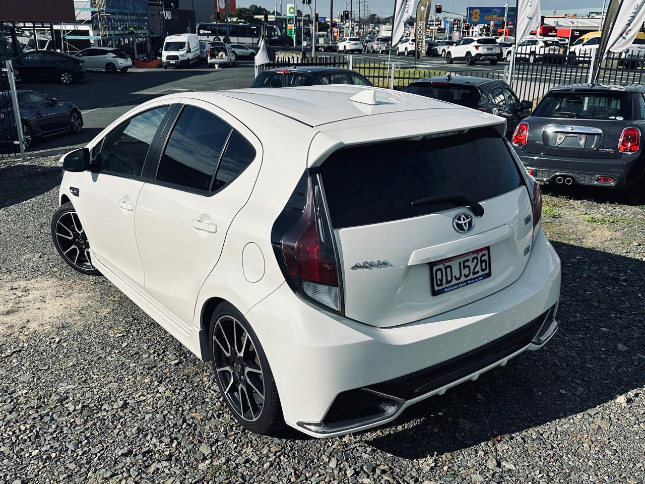 2015 Toyota Aqua