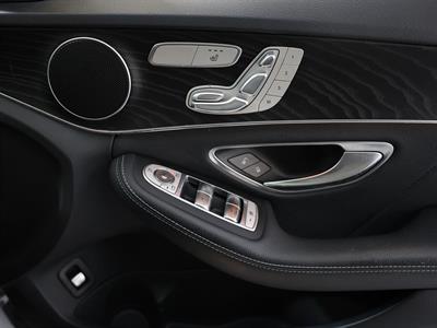 2017 Mercedes-Benz C 220d - Thumbnail