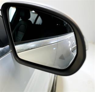 2017 Mercedes-Benz C 220d - Thumbnail