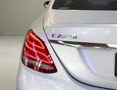 2017 Mercedes-Benz C 220d - Thumbnail