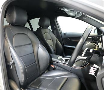2017 Mercedes-Benz C 220d - Thumbnail