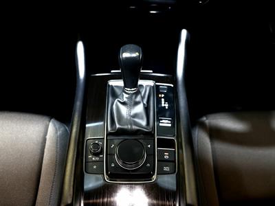 2022 Mazda 3 - Thumbnail