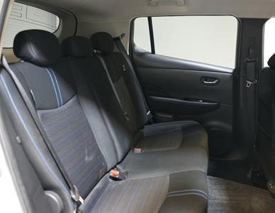 2020 Nissan Leaf - Thumbnail