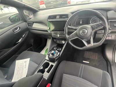 2020 Nissan Leaf - Thumbnail