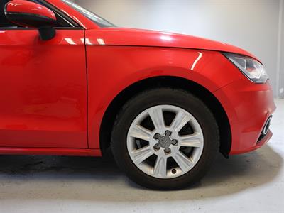 2013 Audi A1 - Thumbnail