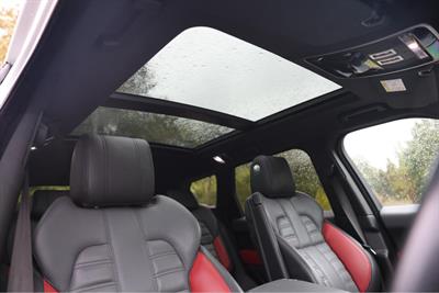 2017 Land Rover Range Rover Sport - Thumbnail