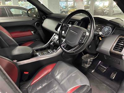 2017 Land Rover Range Rover - Thumbnail