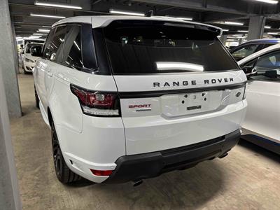 2017 Land Rover Range Rover - Thumbnail