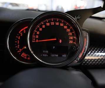 2019 Mini Cooper - Thumbnail